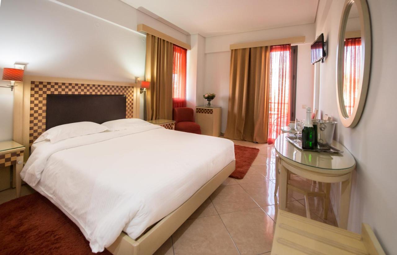 Premier Agrinio Heart Hotel Экстерьер фото