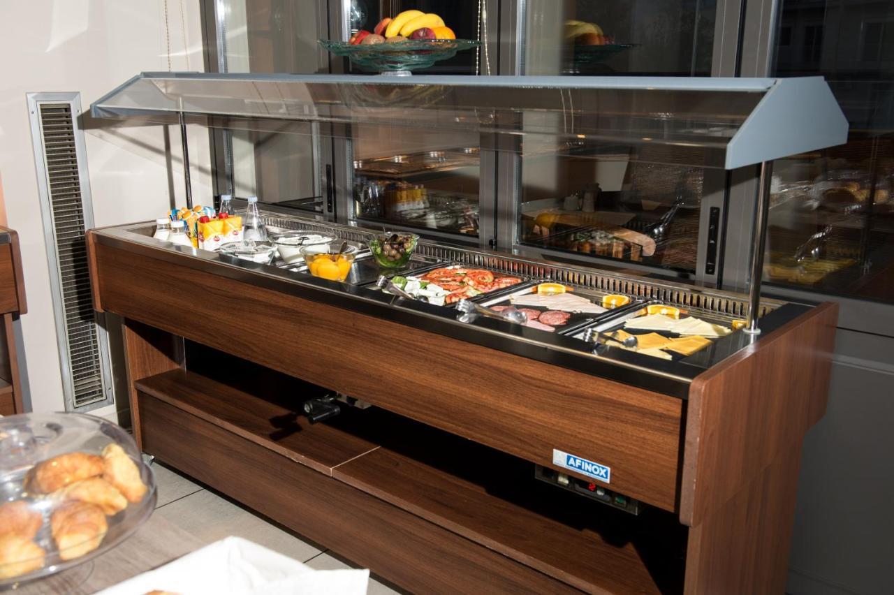Premier Agrinio Heart Hotel Экстерьер фото