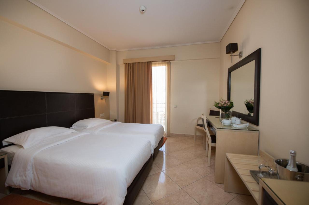 Premier Agrinio Heart Hotel Экстерьер фото